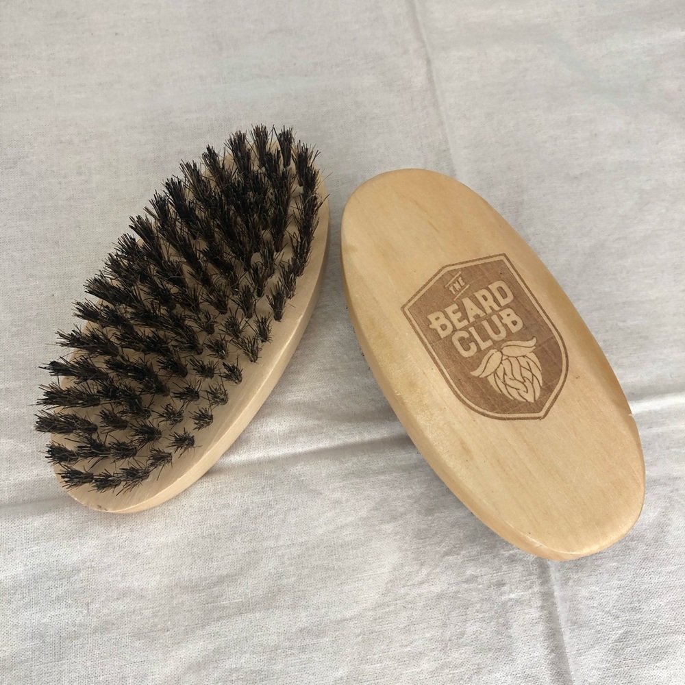 The Beard Club Birchwood Wooden Boar Beard Brush - Picture 5 of 6
